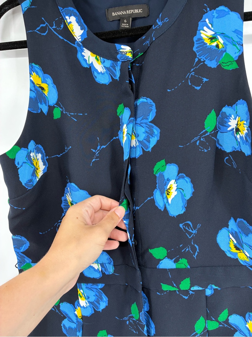 Banana Republic Navy Floral Sleeveless Wide-Leg Jumpsuit - Picture 4 of 15